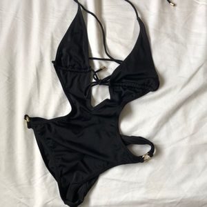 Victoria’s Secret black monokini